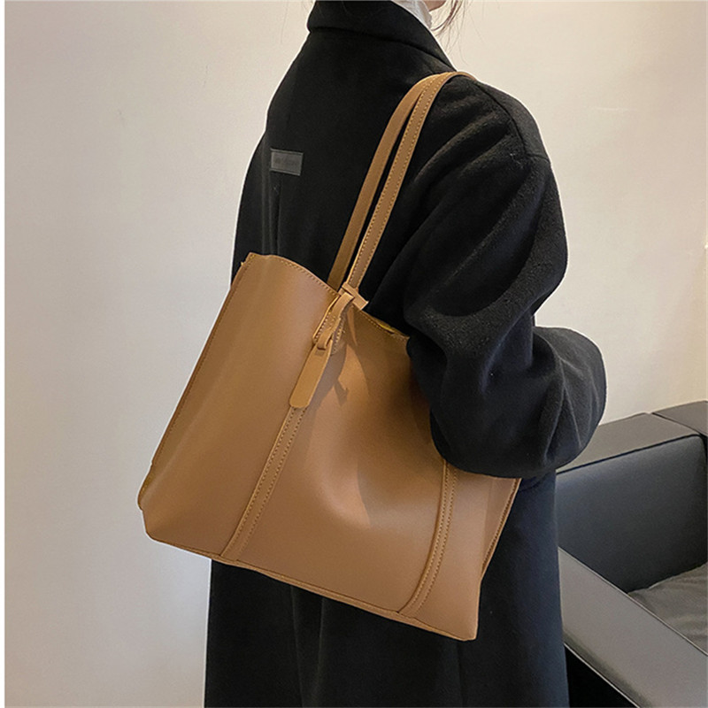 Tas Tote Kulit Imitasi Hitam K - Leatherwork Fasteners ulasan dan harga
