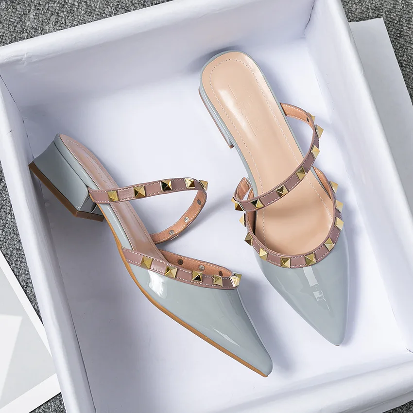 Sandal Setengah Runcing Musim  - Leatherwork Rivets ulasan dan harga